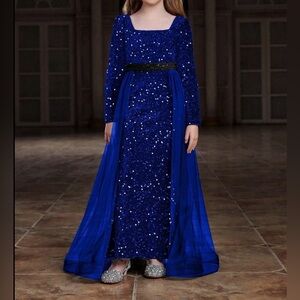 #356 Tween Royal Blue Velvet & Sequins Square Neckline Long Sleeves Gown-14Y